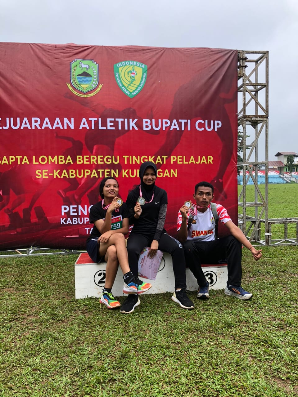 Juara Umum ke 2 Lomba Atletik tingkat Kab Kuningan