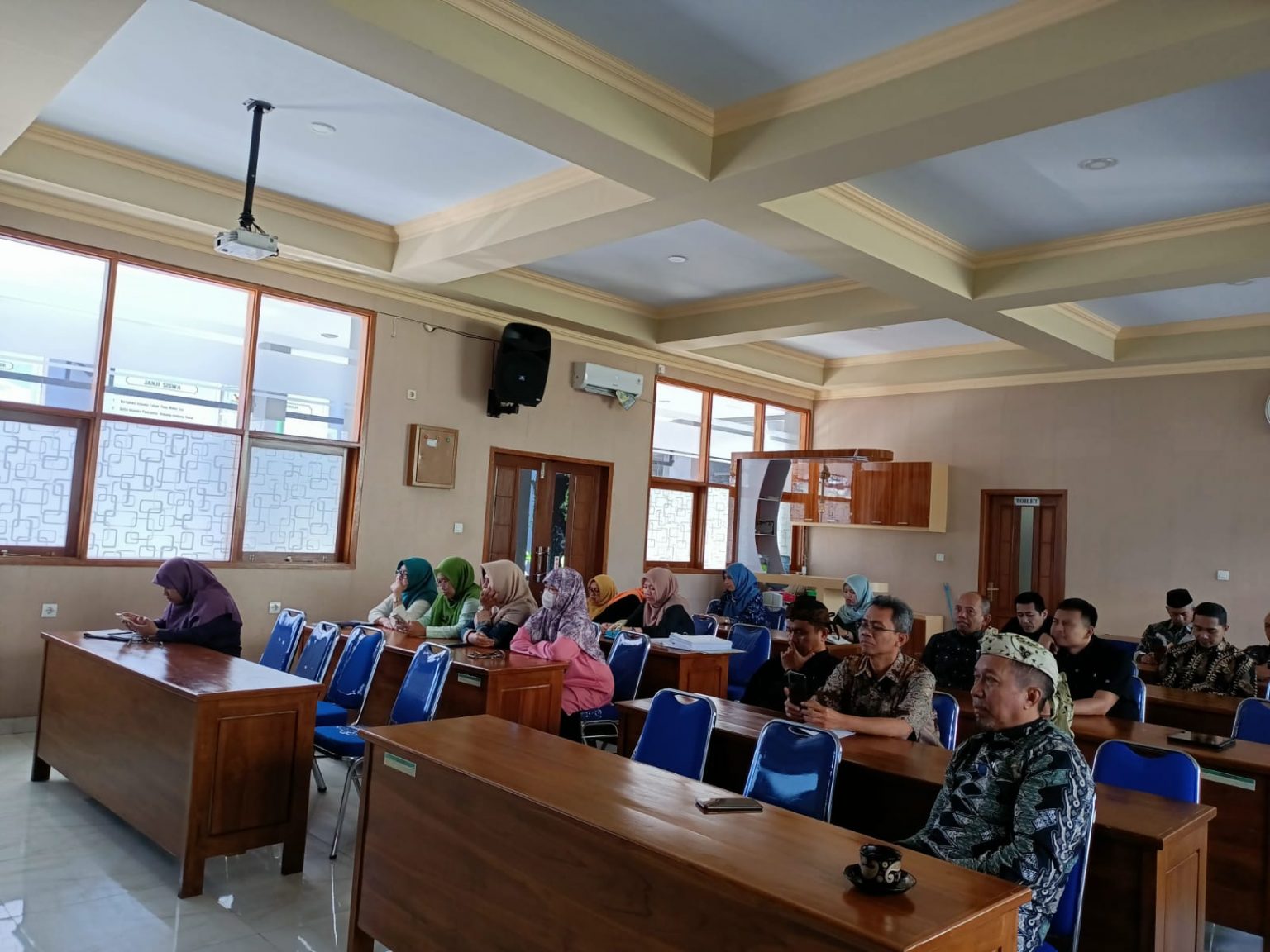 WEBINAR Mencegah Politisasi Kampus Dan Sekolah Dalam Pemilu Dan ...