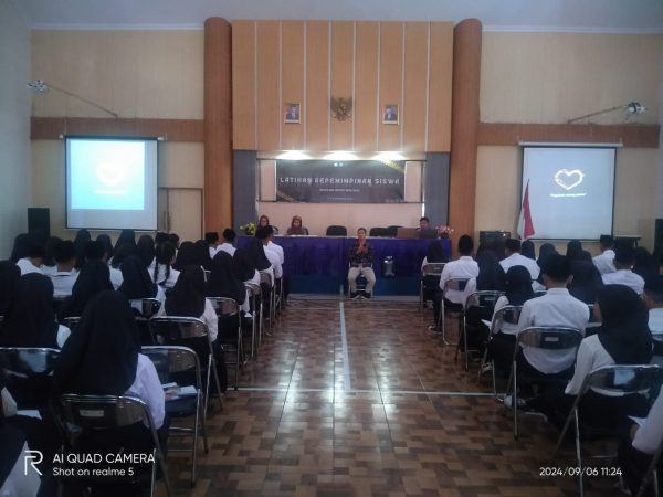 AULA