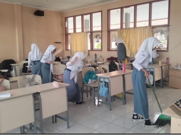 Pacawaluya Lingkungan Bersih Pacawaluya Lingkungan Bersih
